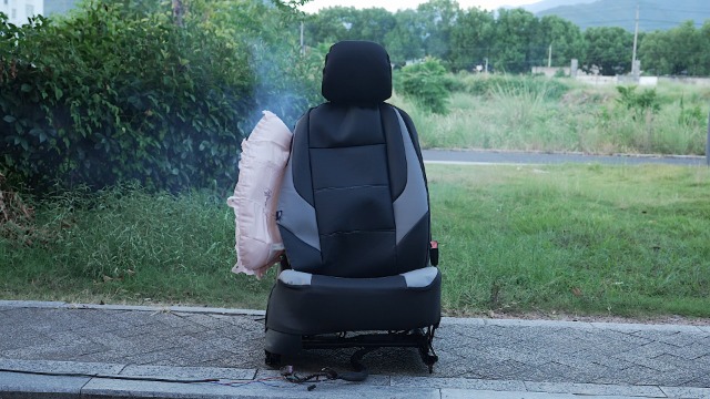 創太 Amazon.com: GIANT PANDA Front Car Seat Cover for Subaru, Faux